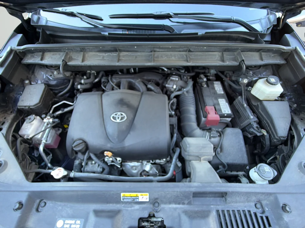 Used 2021 Blue Toyota Platinum image 35