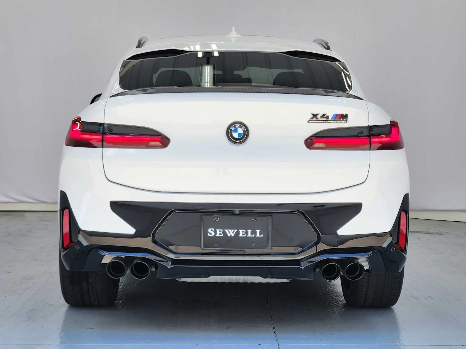 Certified Used 2024 Alpine White BMW  image 7