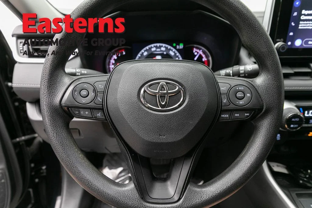 Used 2023 Black Toyota XLE image 10
