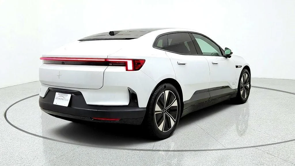 Used 2026 Crystal White Polestar Long Range Dual Motor image 5