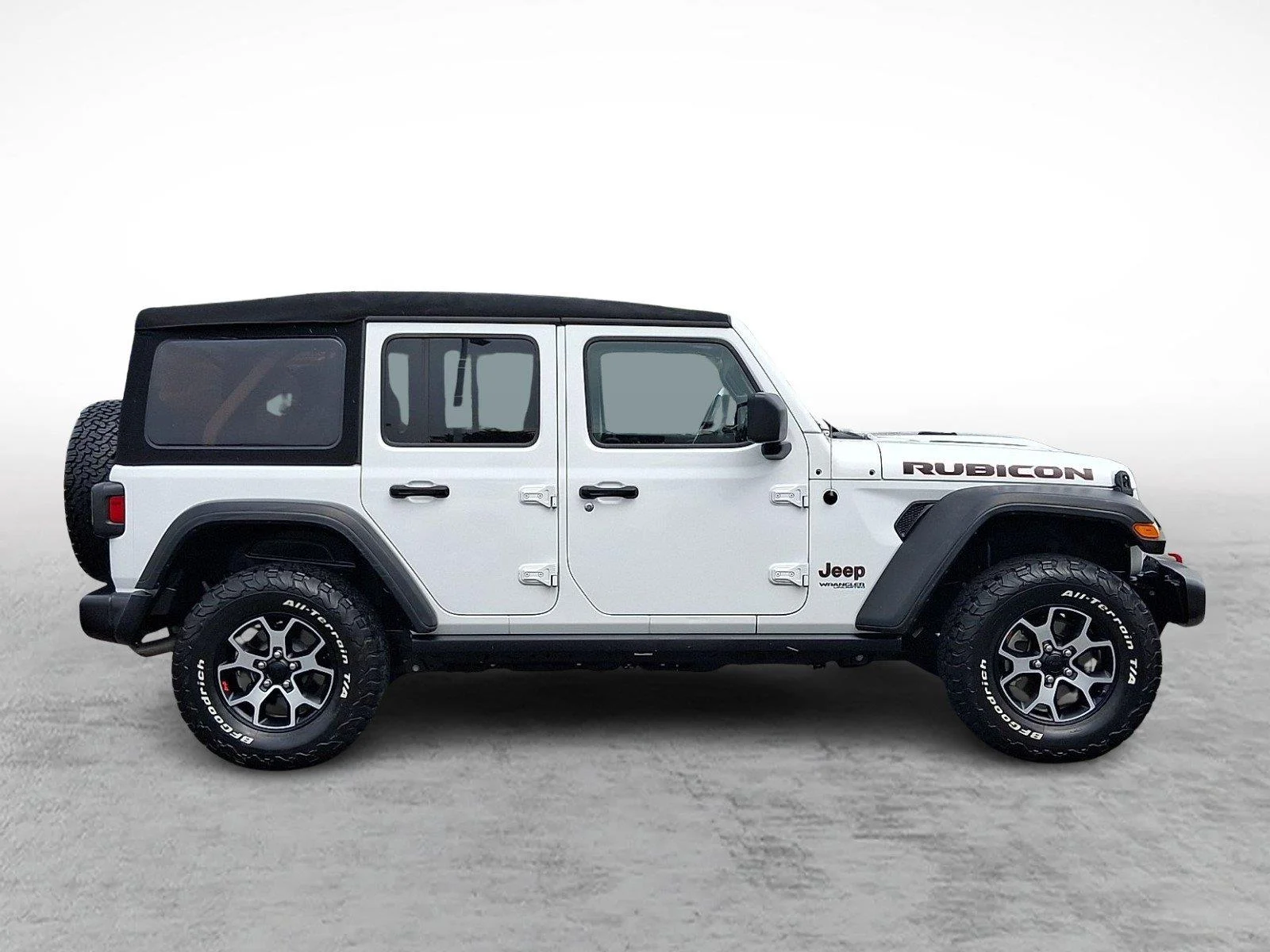 Used 2021 Bright White Clearcoat Jeep Unlimited Rubicon image 7