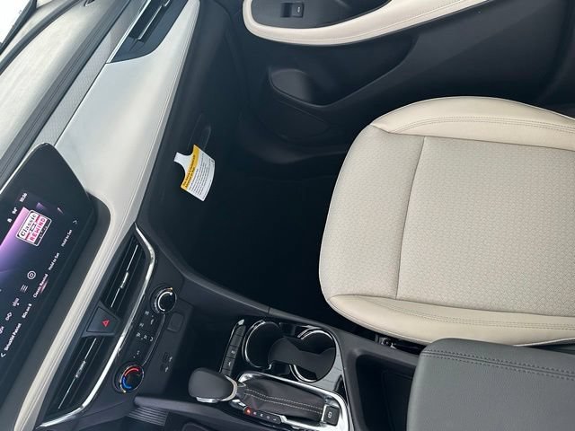 New 2026 Summit White Buick Preferred image 23