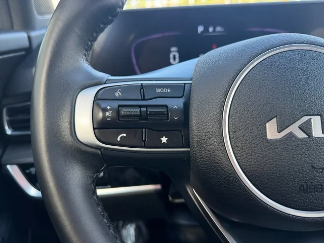 Certified Used 2024 White Kia X-Line image 11