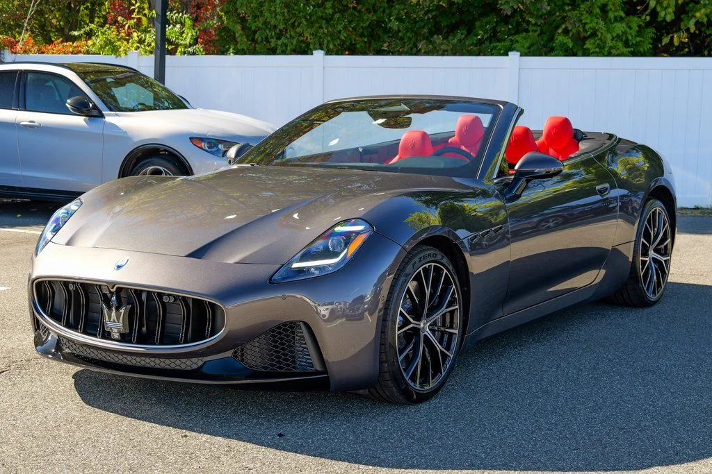 New 2026 Grigio Maratea Metallic Maserati Base image 18