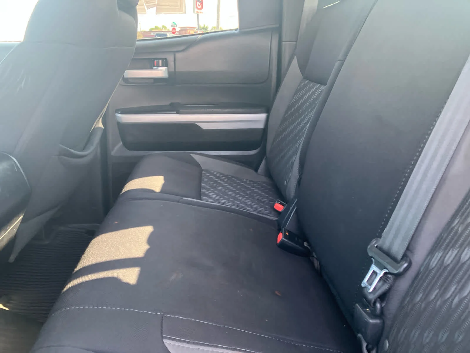 Used 2021 Midnight Black Metallic Toyota SR5 image 31