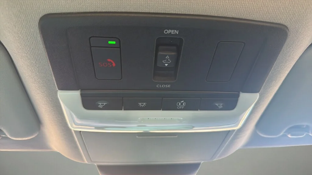 Used 2024 Atlantic Gray Metallic Super Black Nissan SR image 24