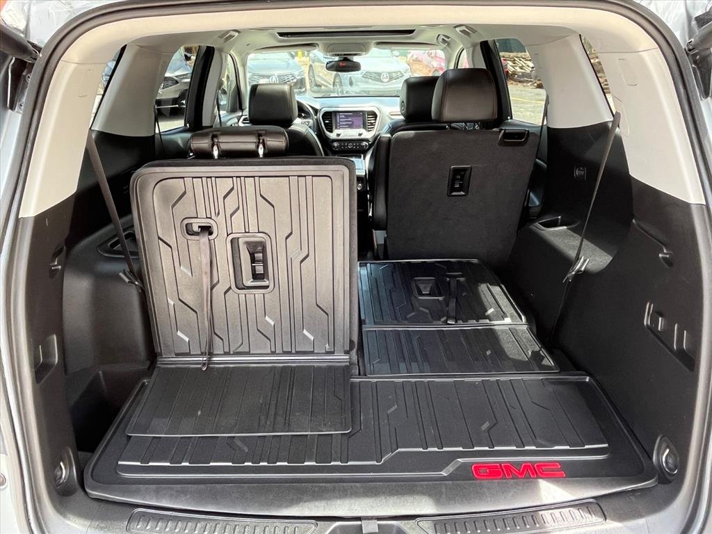 Used 2023 Sterling Metallic GMC AT4 image 23