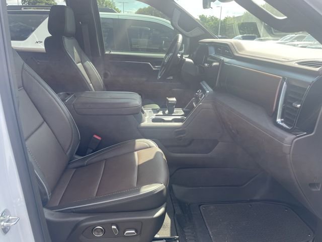 Used 2026 White GMC Denali image 20