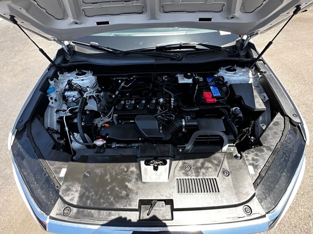 2025 Honda CR-V EX - Photo 16