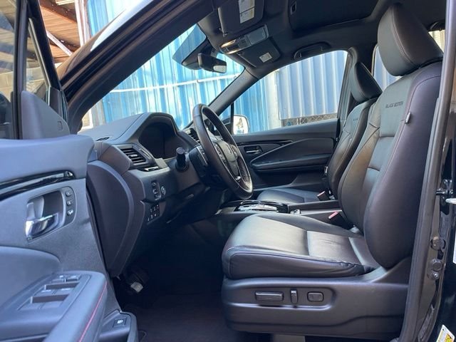Used 2023  Honda Black Edition image 20
