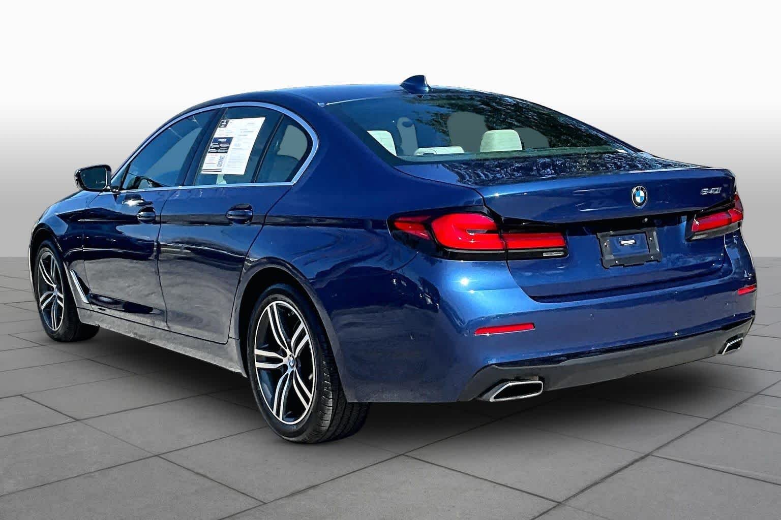Used 2021 Phytonic Blue Metallic BMW 540i image 12