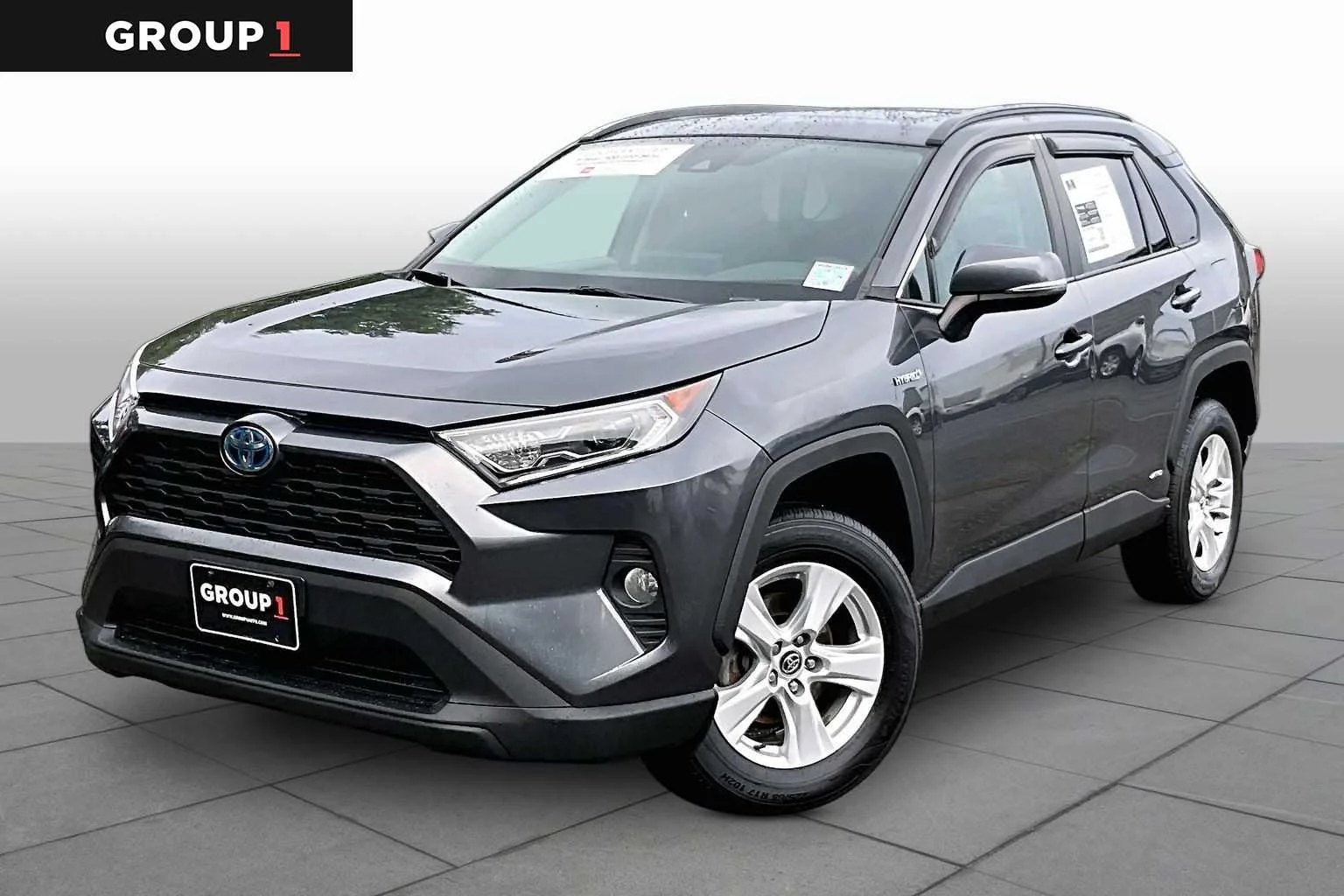 2021 Toyota RAV4 Hybrid XLE