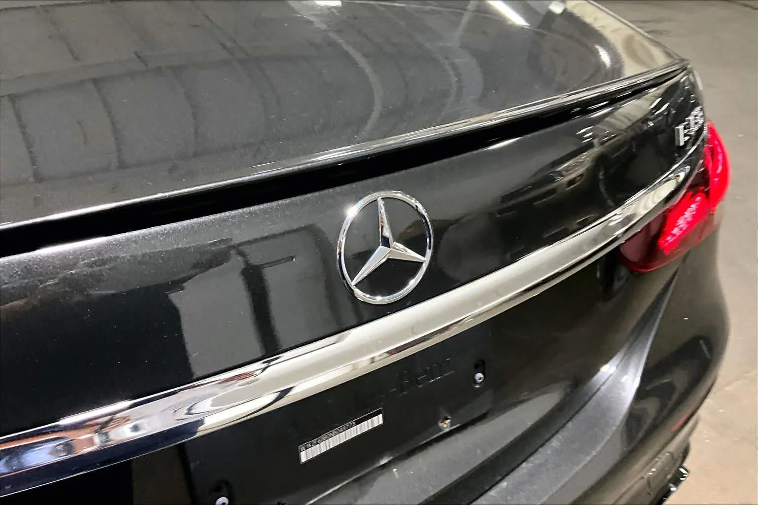 Used 2022 Graphite Grey Metallic Mercedes-Benz AMG® E 53 image 31