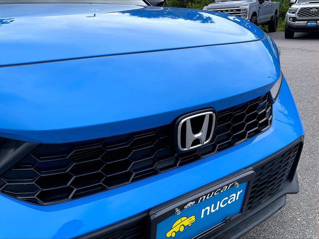 Used 2025 Boost Blue Pearl Honda Sport image 28