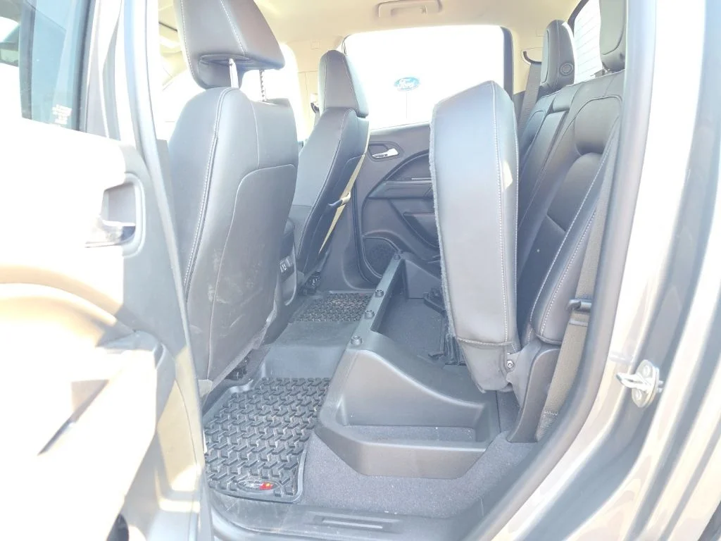 Used 2019 Steel Metallic Chevrolet ZR2 image 15