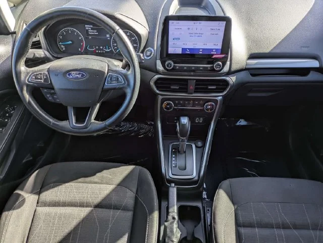 Certified Used 2020 Shadow Black Ford SE image 11