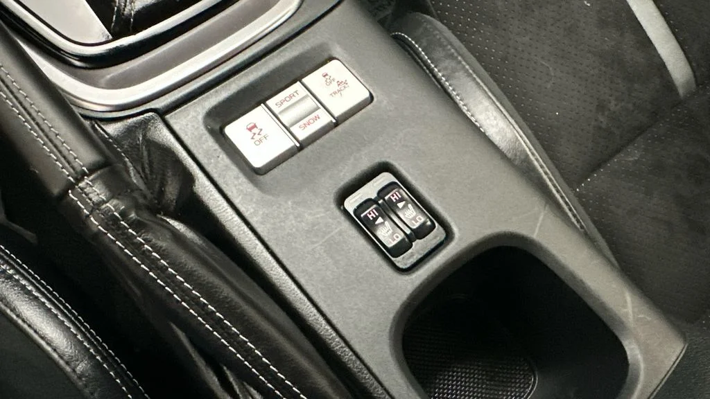 Used 2022  Toyota Premium image 17