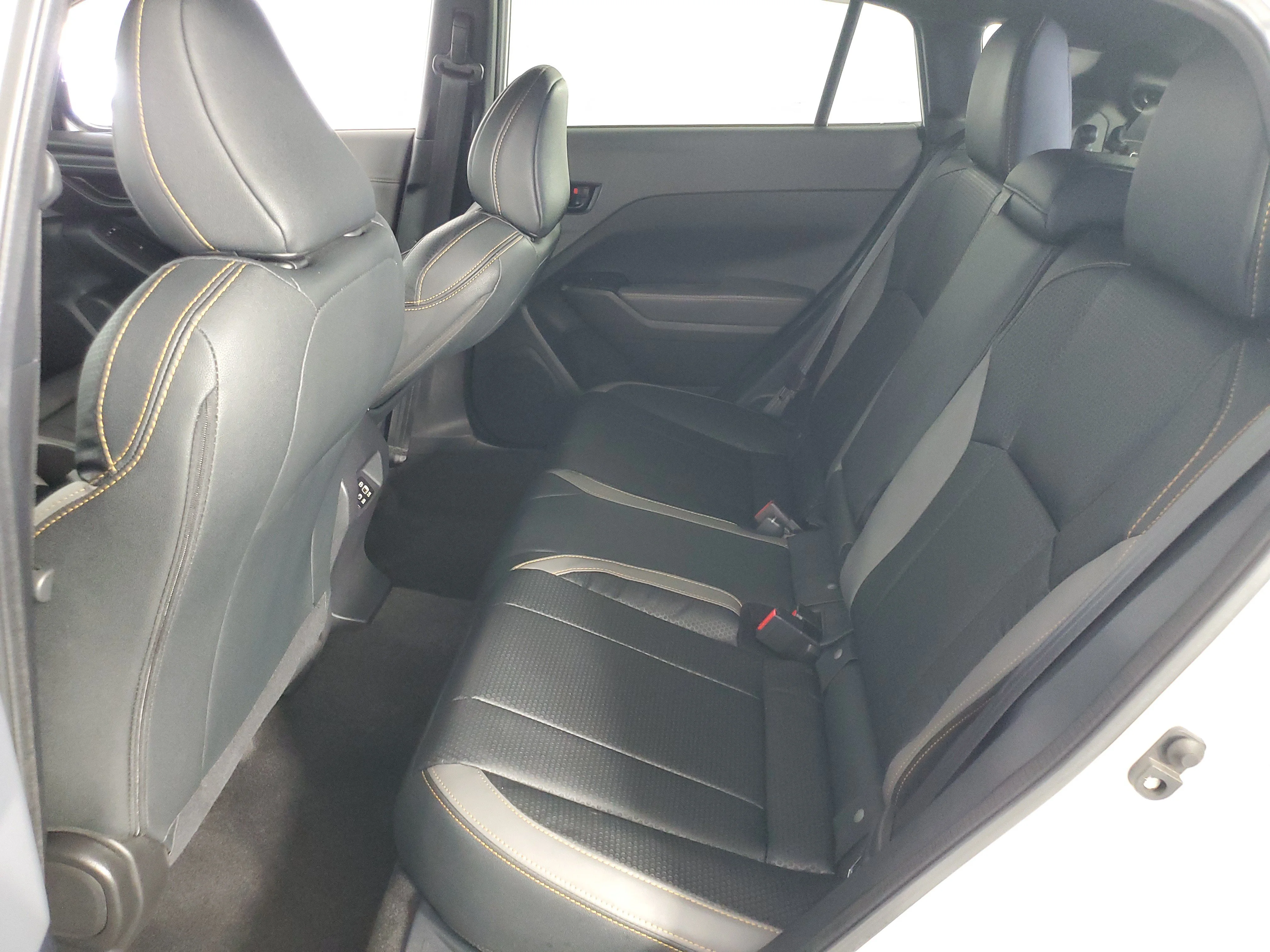 Certified Used 2024 Crystal White Pearl Subaru Wilderness image 13
