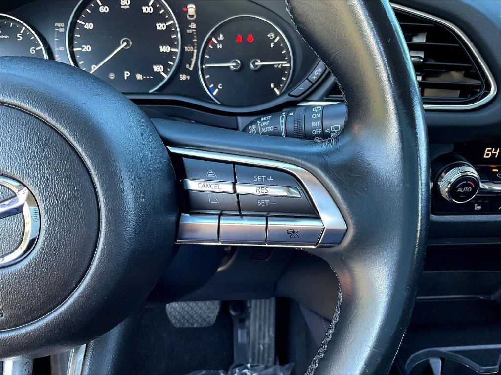 Used 2020 Red Mazda Preferred image 12