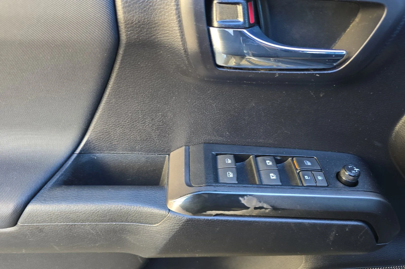 Used 2021  Toyota TRD Off-Road image 8
