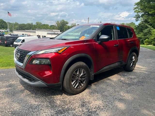 Used 2023 Scarlet Nissan S image 7