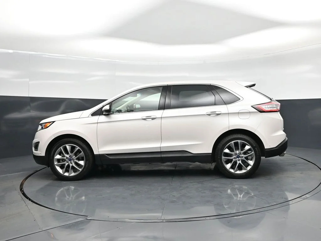 Used 2018 White Ford Titanium image 29