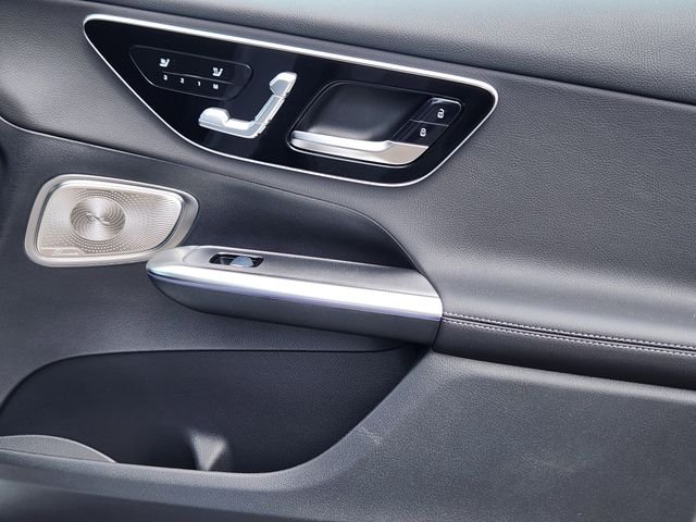 2026 Mercedes-Benz GLC Base - Photo 17