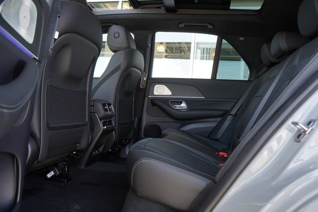 New 2026 MANUFAKTUR Alpine Grey Mercedes-Benz AMG® GLE 63 S 4MATIC+ SUV image 32