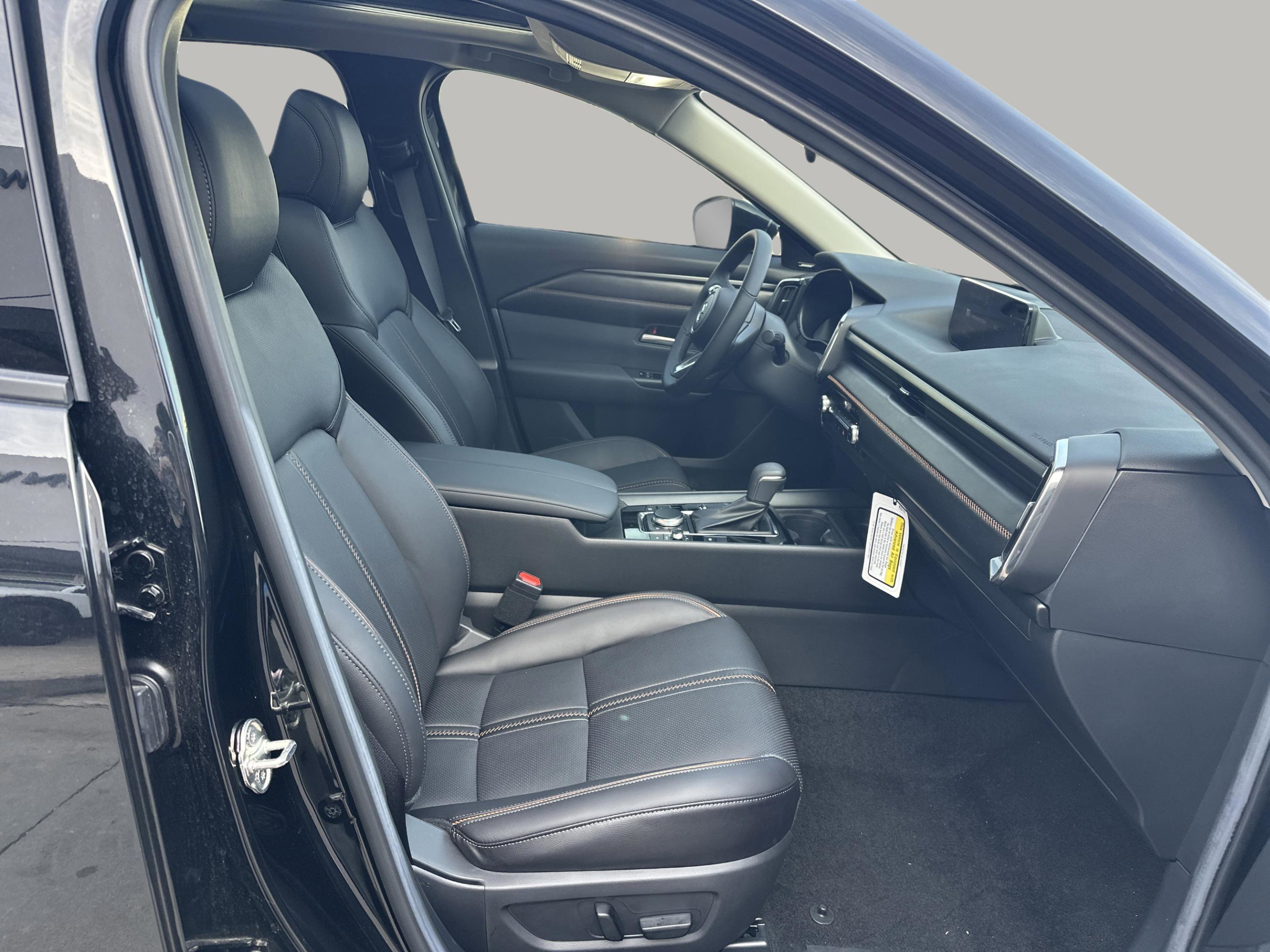 2025 Mazda CX-50 Premium Plus - Photo 14