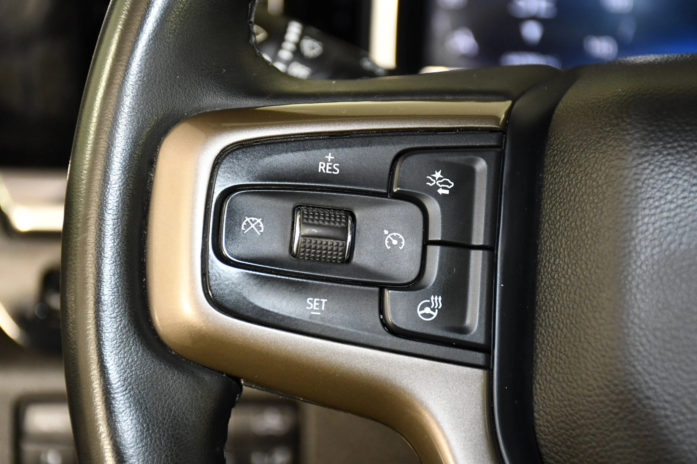 Used 2024 Black Chevrolet High Country image 23