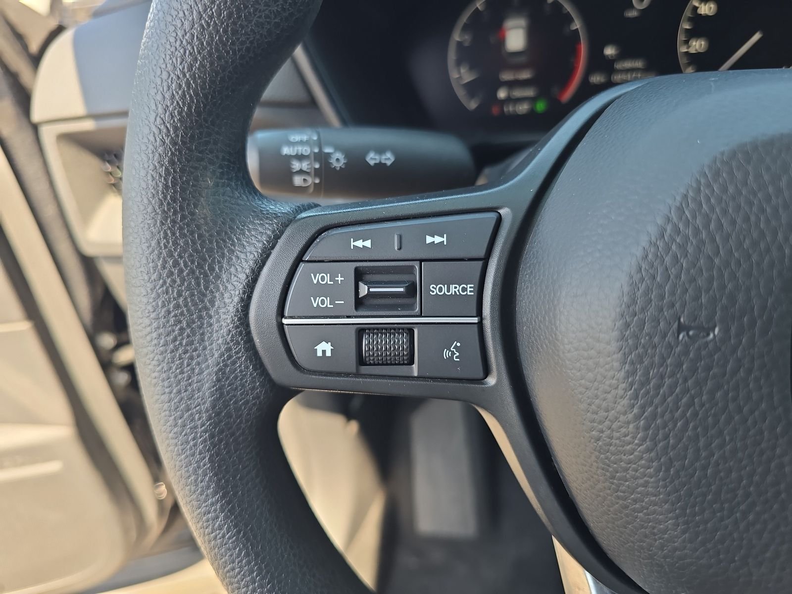 2023 Honda CR-V EX - Photo 23