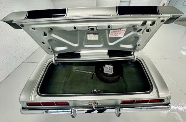 Used 1969 Silver Chevrolet Z28 image 17