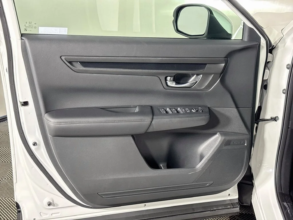 New 2027 Platinum White Pearl Honda LX image 10