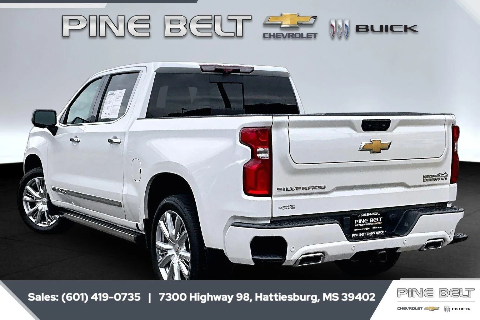Used 2024 Iridescent Pearl Tricoat Chevrolet High Country image 2