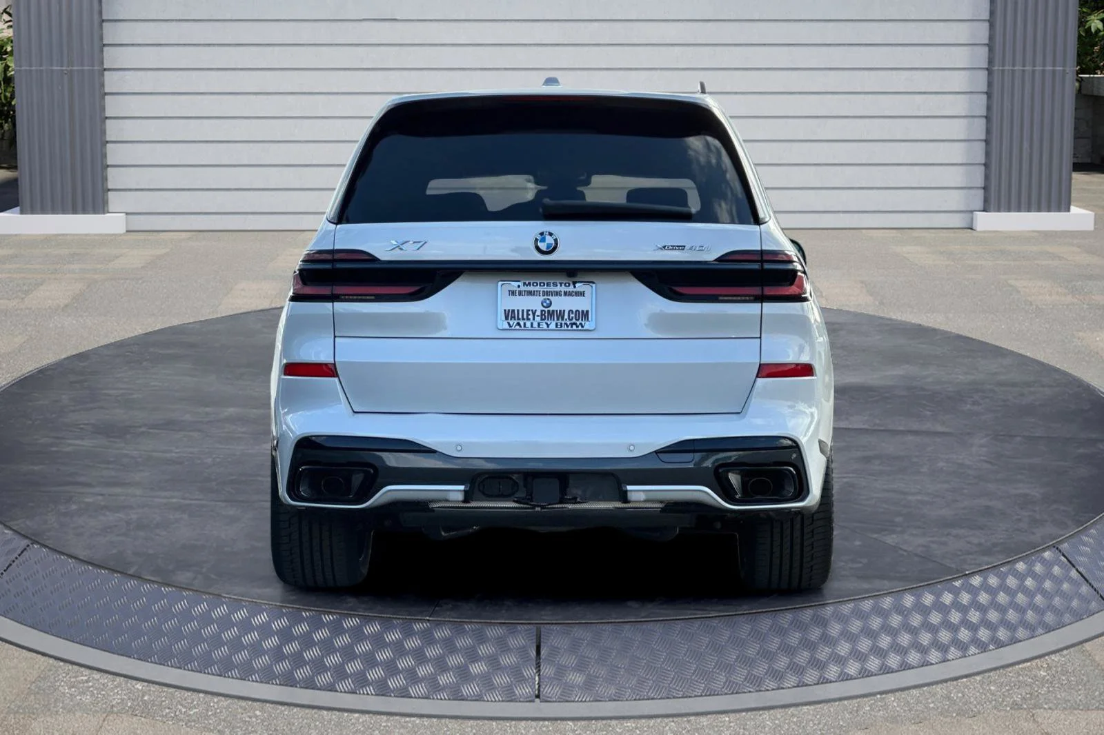 New 2027 Mineral White Metallic BMW xDrive40i image 5