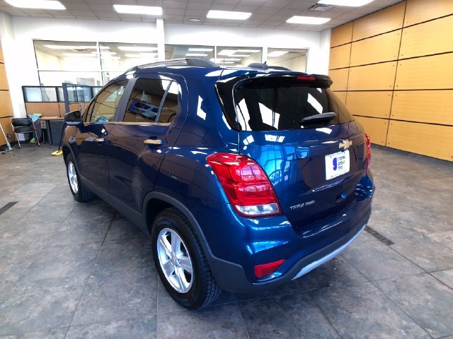 Certified Used 2020 Pacific Blue Metallic Chevrolet LT image 5