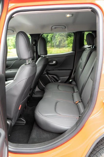 Used 2023 Red Jeep Trailhawk image 12