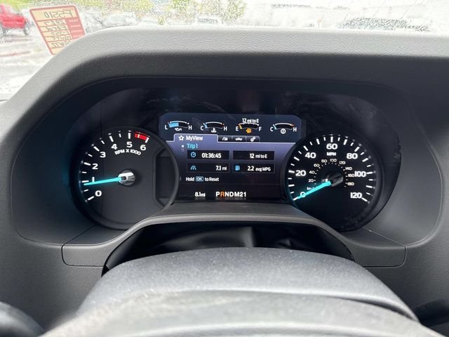 New 2027 Oxford White Ford E-350 SRW image 15