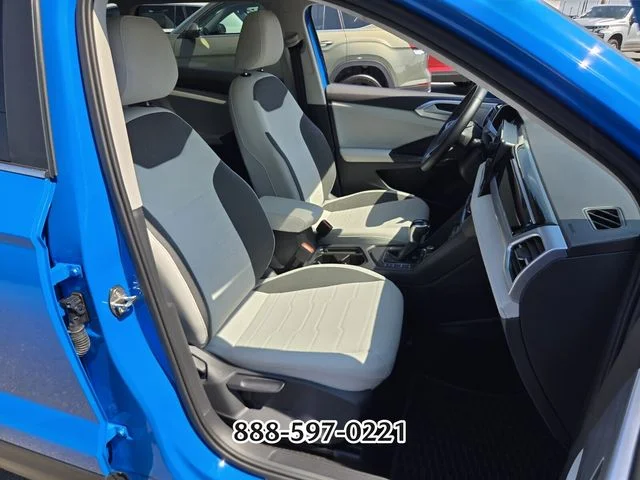 Used 2025 Blue Volkswagen 1.5T SE image 20