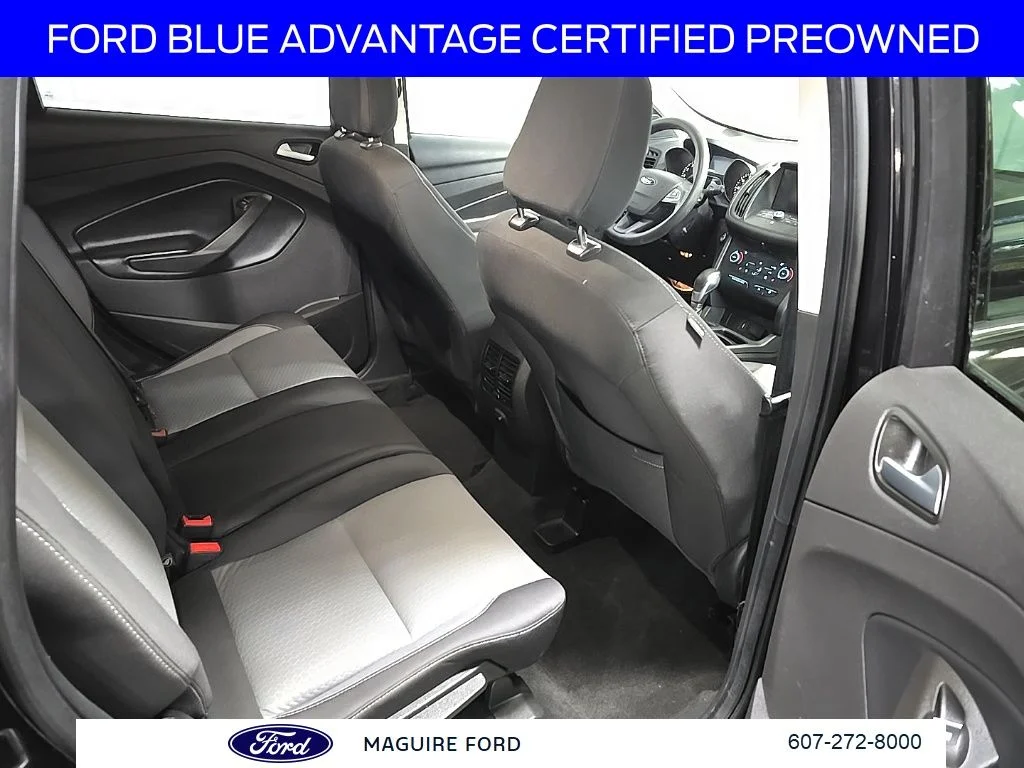 Used 2019 Black Ford SE image 21
