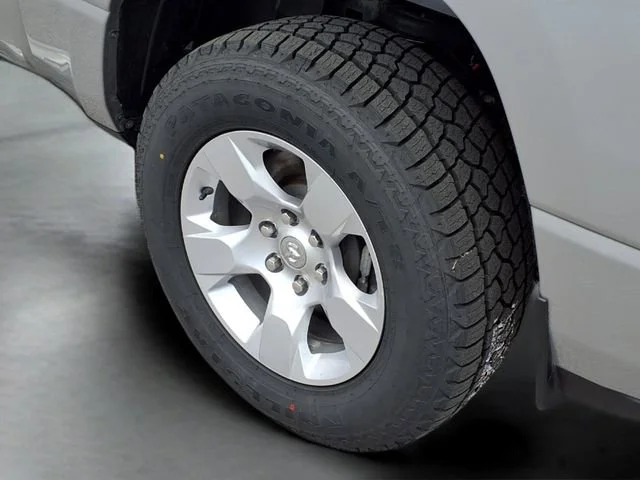 Used 2024  Ram Big Horn image 24