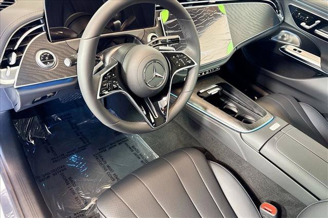 New 2026 Polar White Mercedes-Benz E 350 image 39