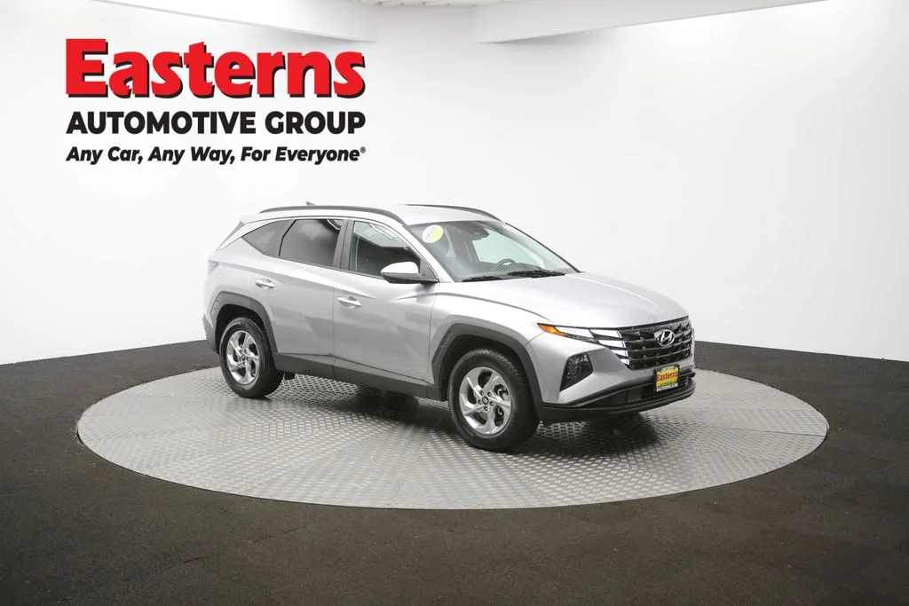 Used 2023 Silver Hyundai SEL image 48