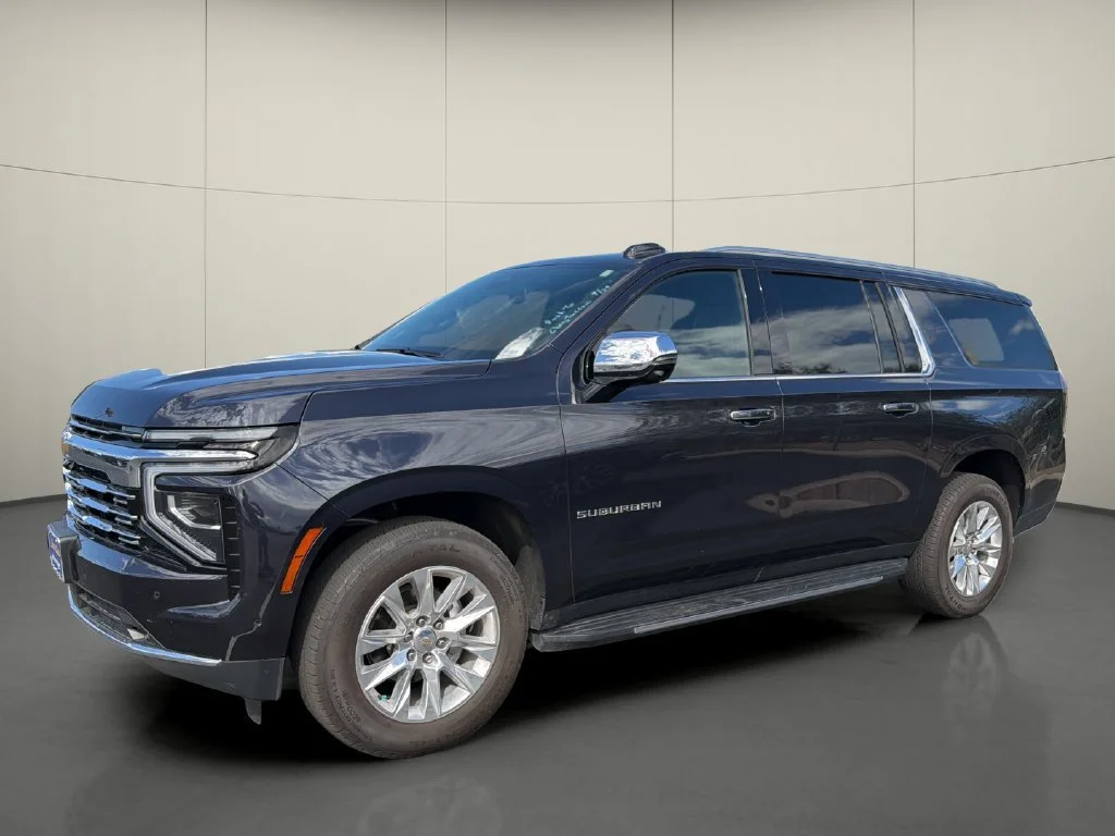 Used 2025 Dark Ash Metallic Chevrolet Premier image 4