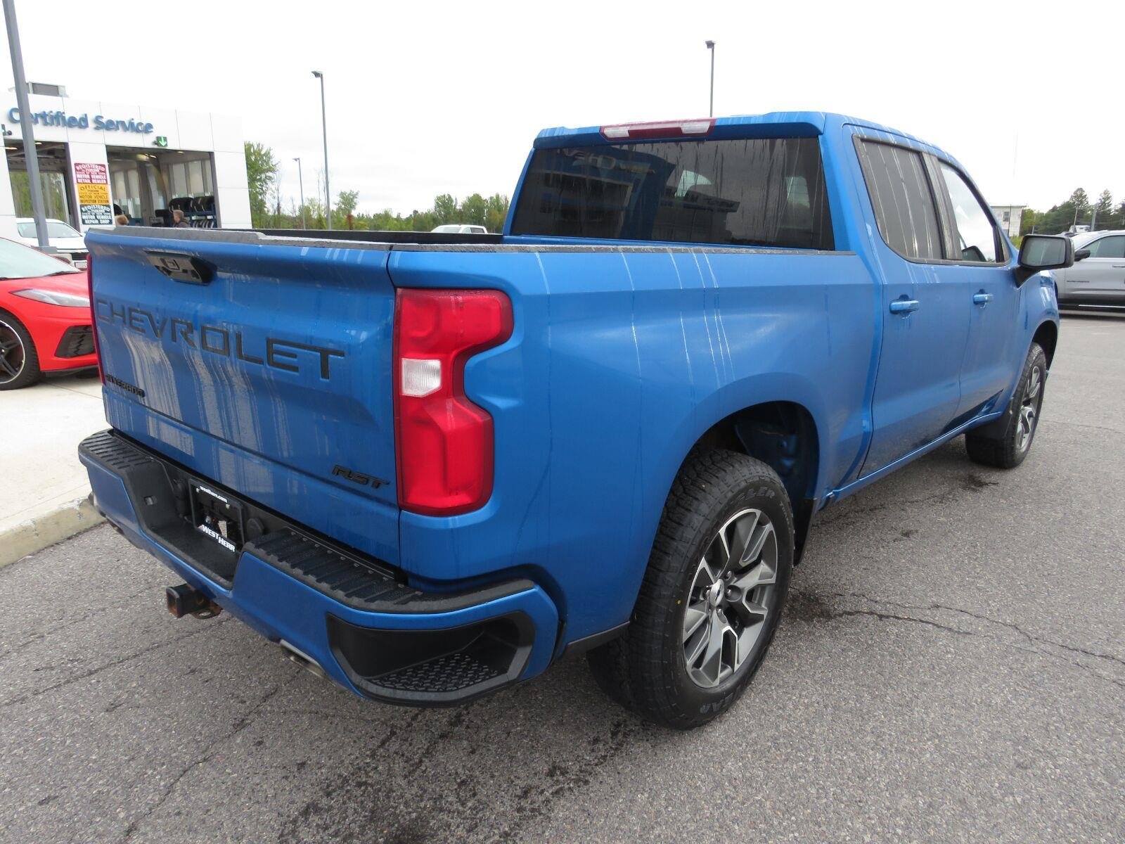 Used 2023 Glacier Blue Metallic Chevrolet RST image 7
