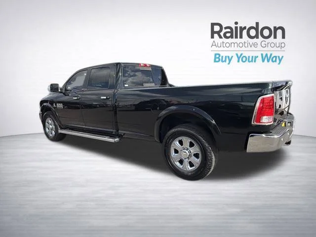 Used 2017 Black Forest Green Pearlcoat Ram Laramie image 5
