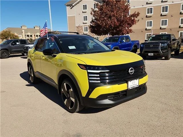 New 2026 XLE 2T YLW Black Nissan SR All-Wheel Drive image 4