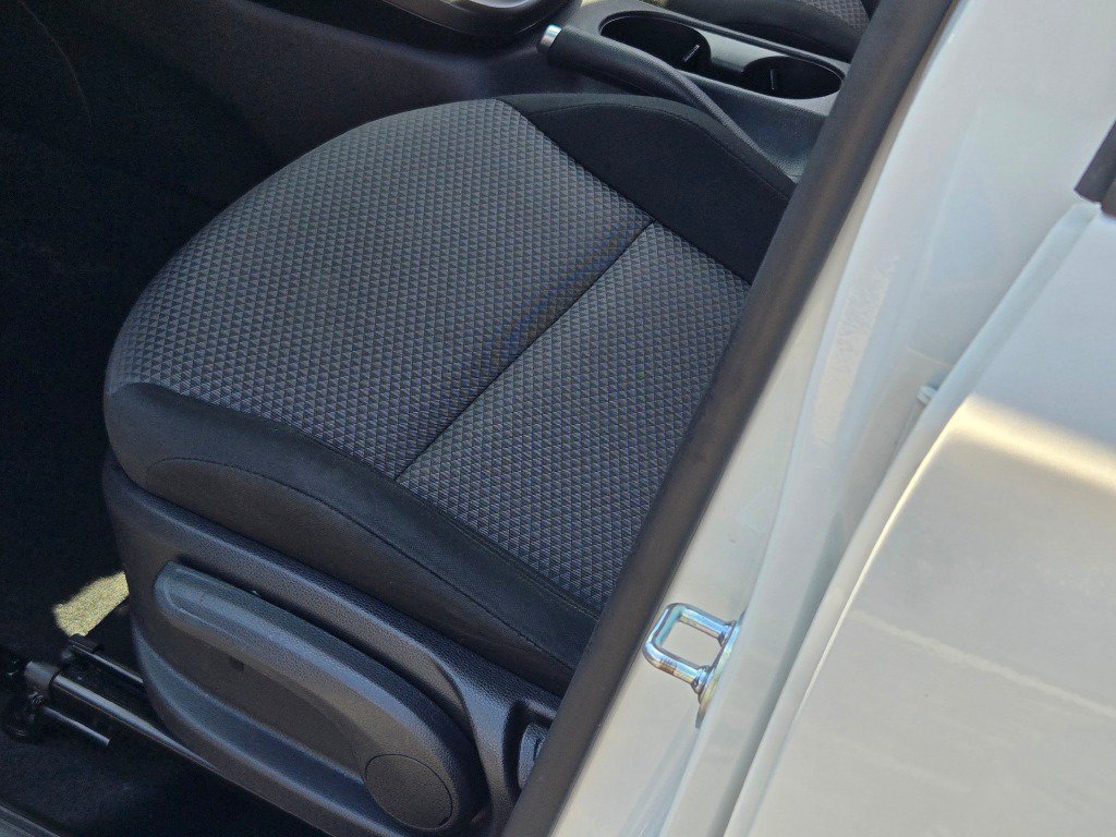 2025 Kia Soul LX - Photo 21