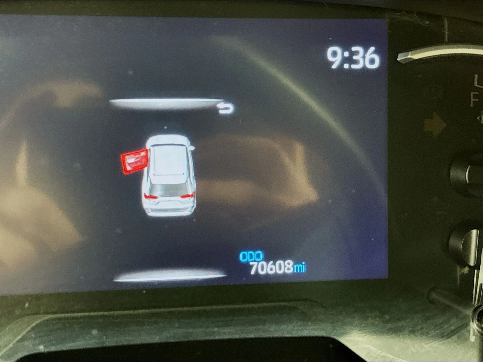 Used 2023 Silver Toyota LE image 8