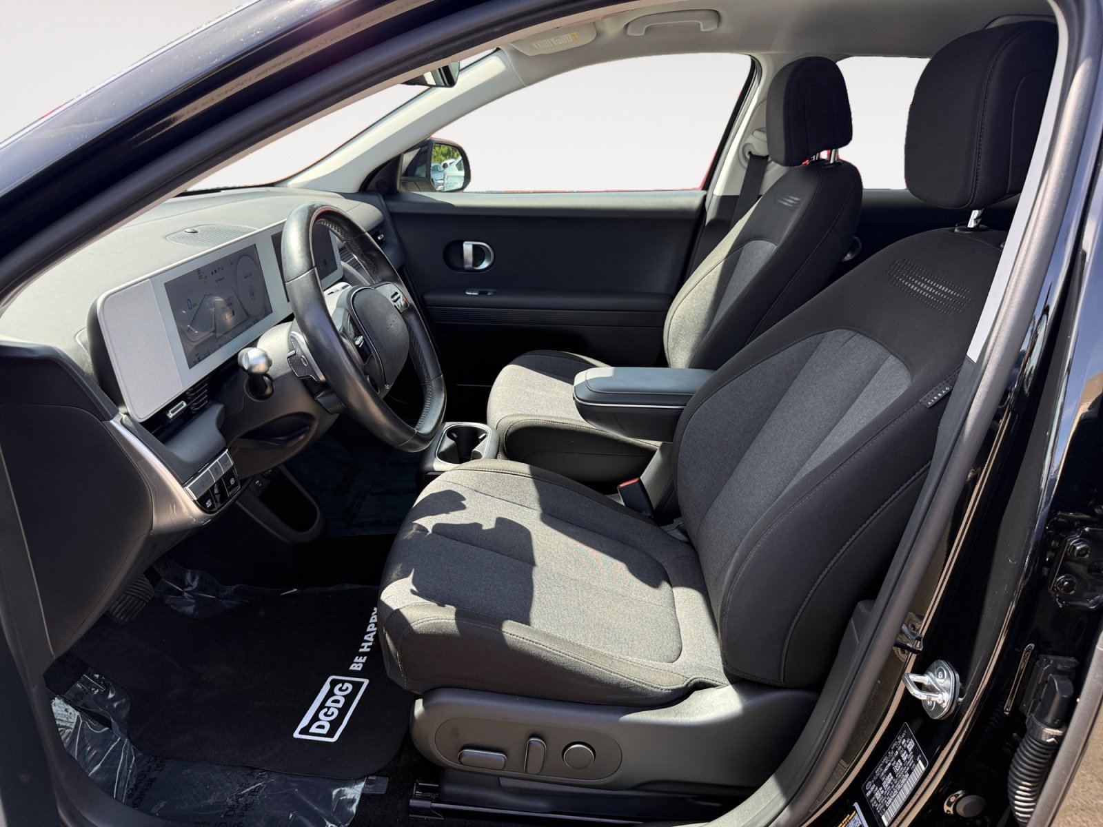 Certified Used 2024 Abyss Black Hyundai SEL image 10